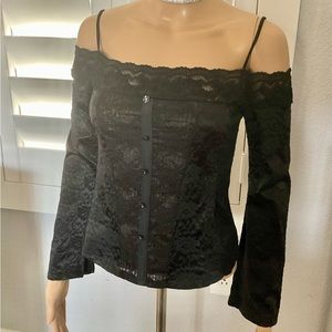 ANN FERRIDAY OFF THE SHOULDER LACE TOP - ONE SIZE (STRETCH LACE)